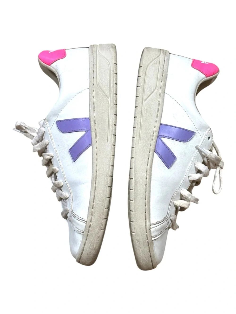 Women’s Veja Urca Low Top White CWL Lavender Pink Faux Leather Sneakers Size 7